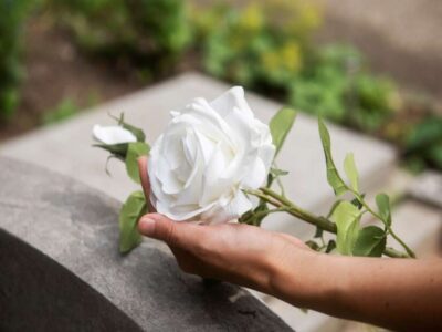 Eulogize App