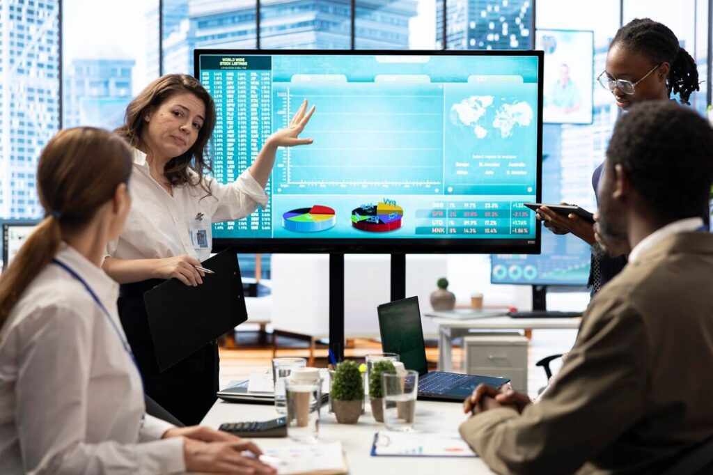Smart Workflow for Staffs