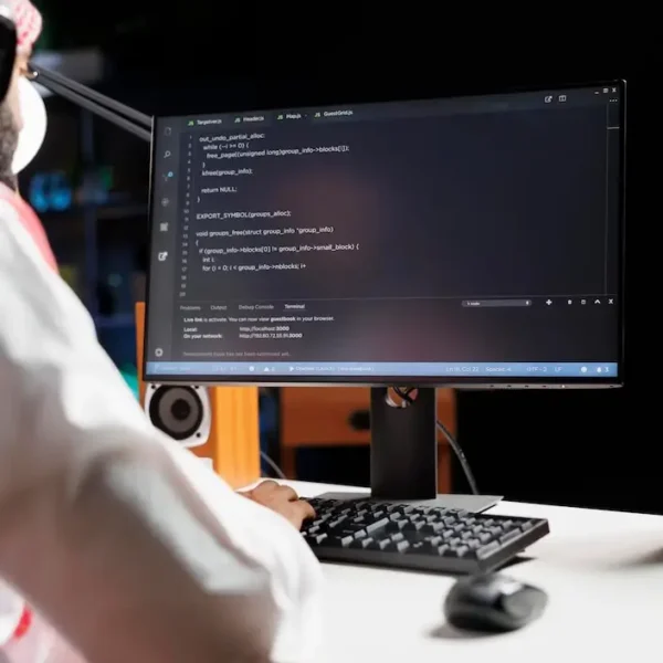 computer-monitor-showing-website-source-code